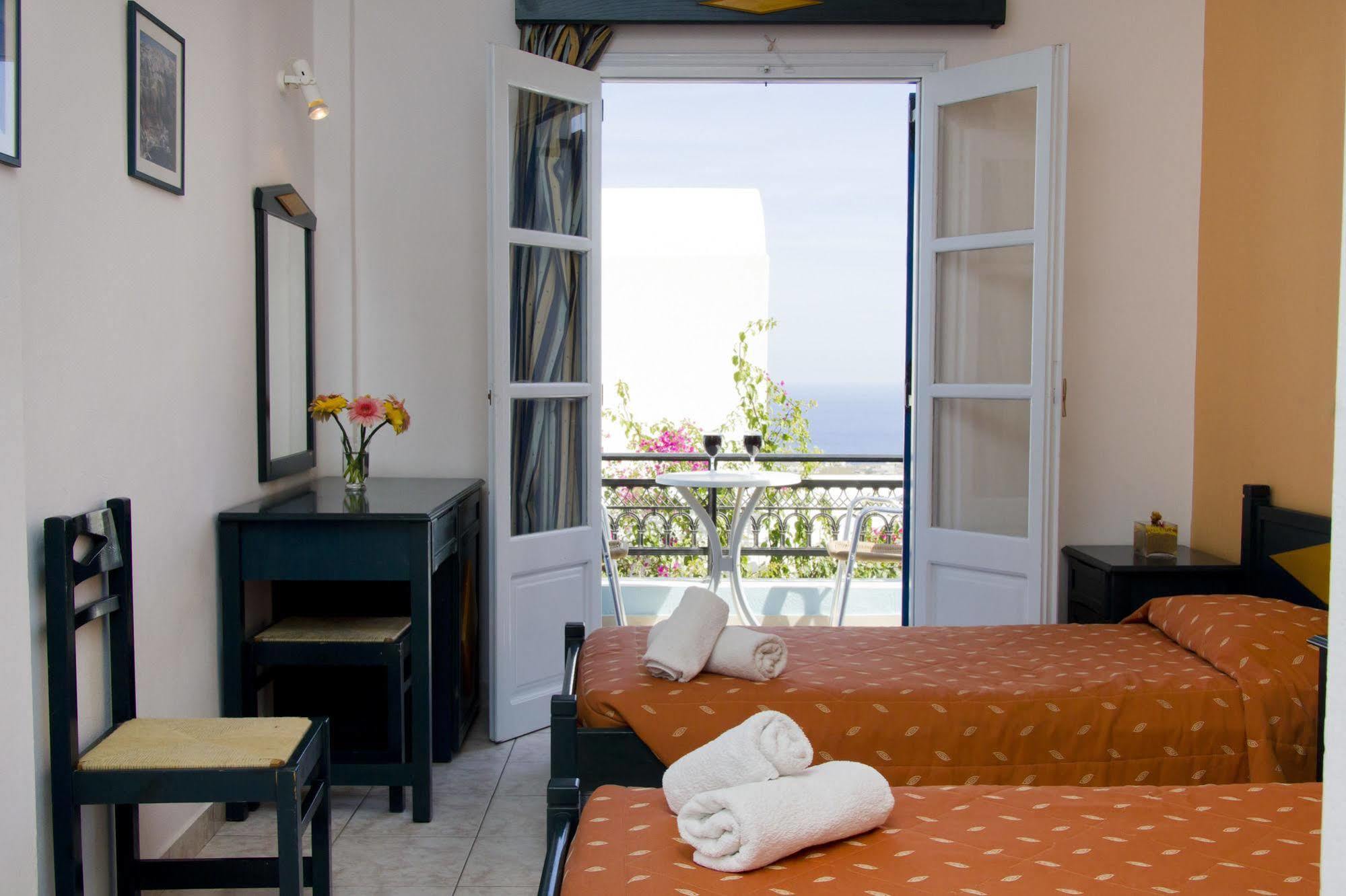 Sea Of Aegeon (Adults Only) Hotel Фира Екстериор снимка